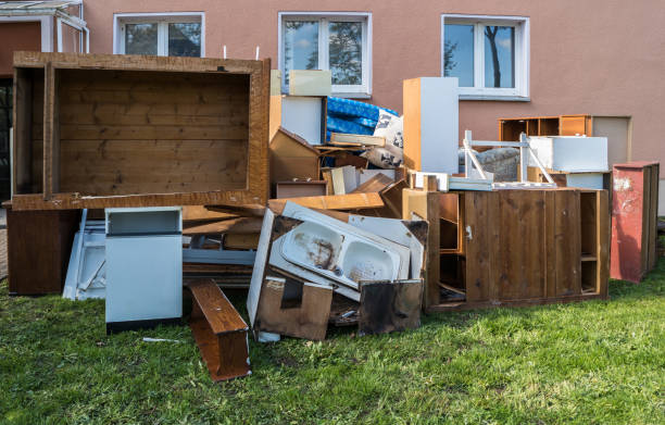 Yard Cleanup Services in Prunedale, CA